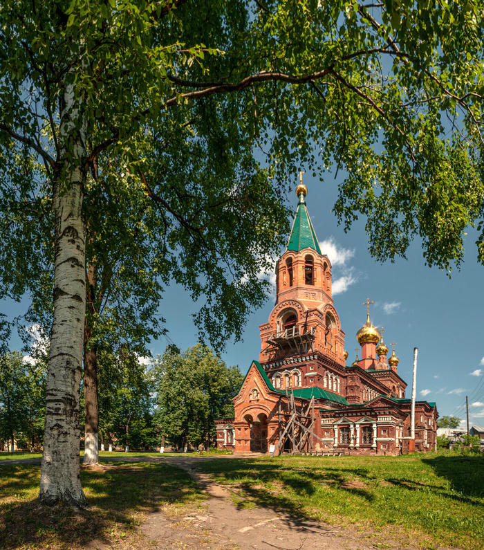 Слободской_Церковь Николая Чудотворца_Андрей Малыгин.jpg Слободской_Церковь Николая Чудотворца_Андрей Малыгин.jpg